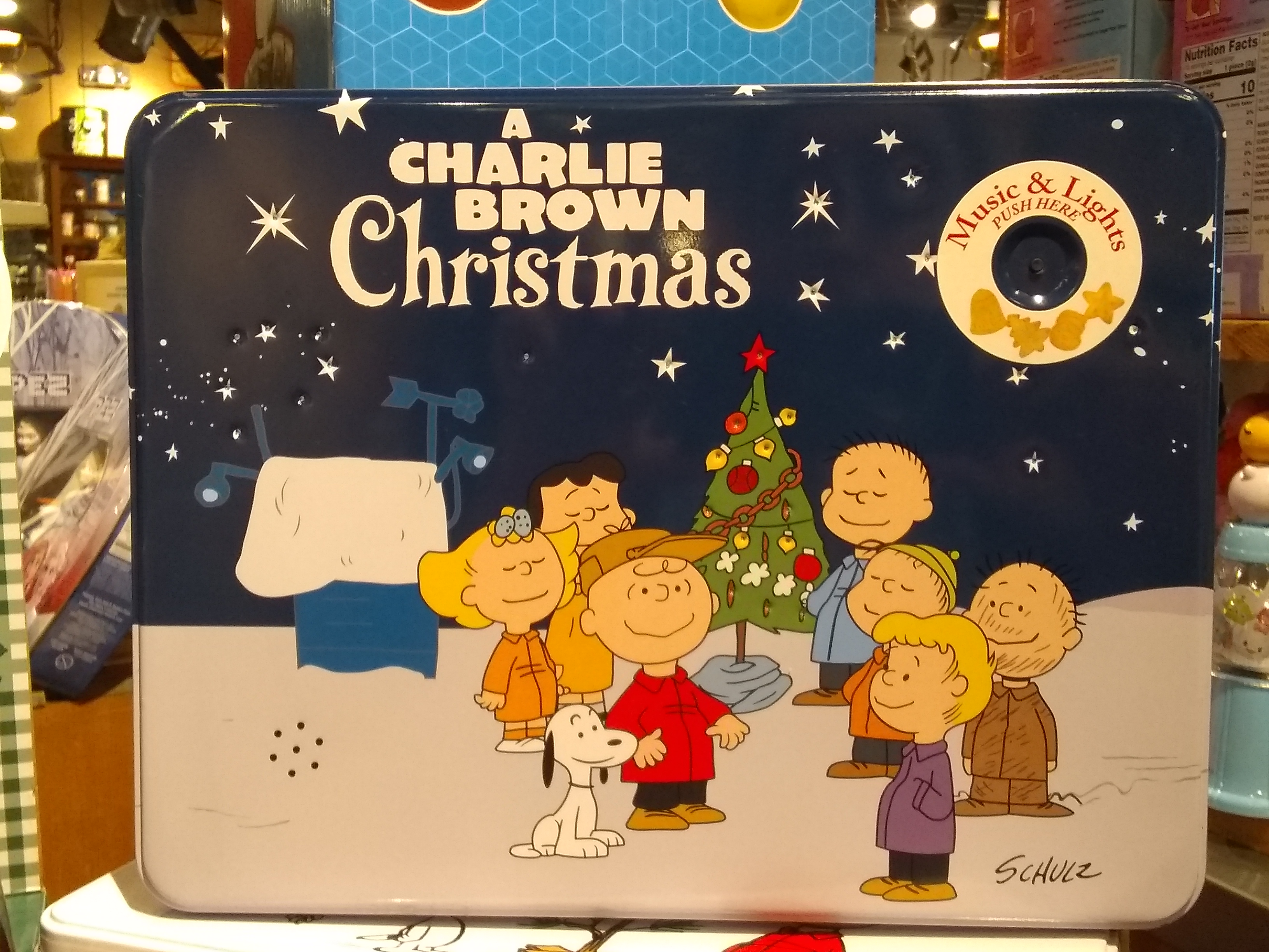Peanuts tin.jpg