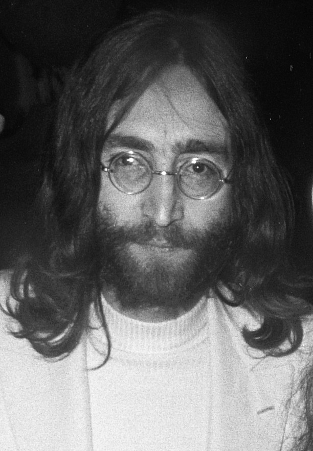 John_Lennon_1969_(cropped)